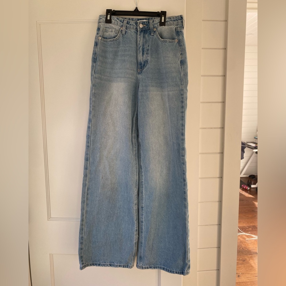 Wide leg jeans
